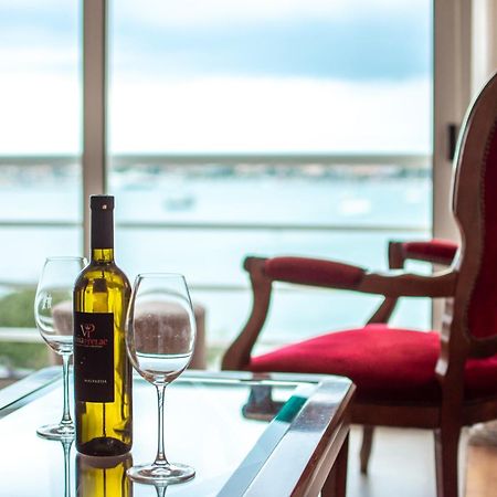 Apartment Umag Center Istria Croatia With Seaview By Rentistra Bagian luar foto